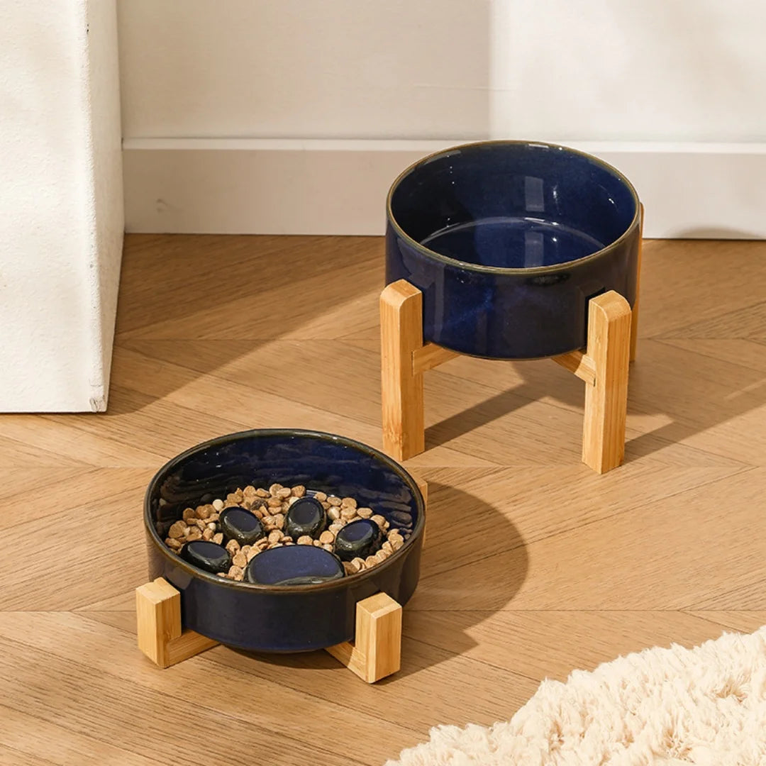 Elevated ceramic anti-tip pet bowl