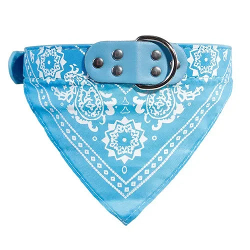 Bandana Print Collar