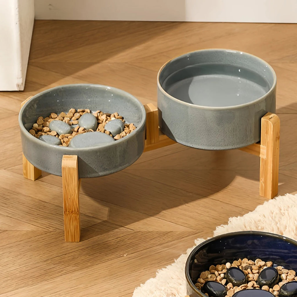 Elevated ceramic anti-tip pet bowl
