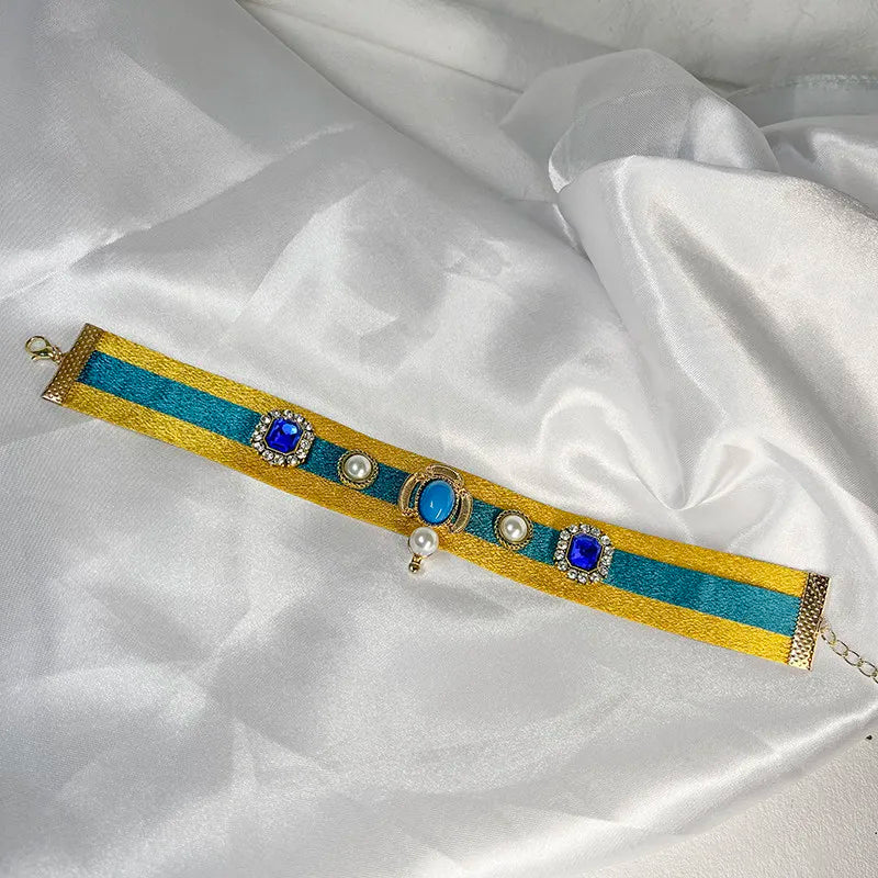 Gemstone Pearl Collar